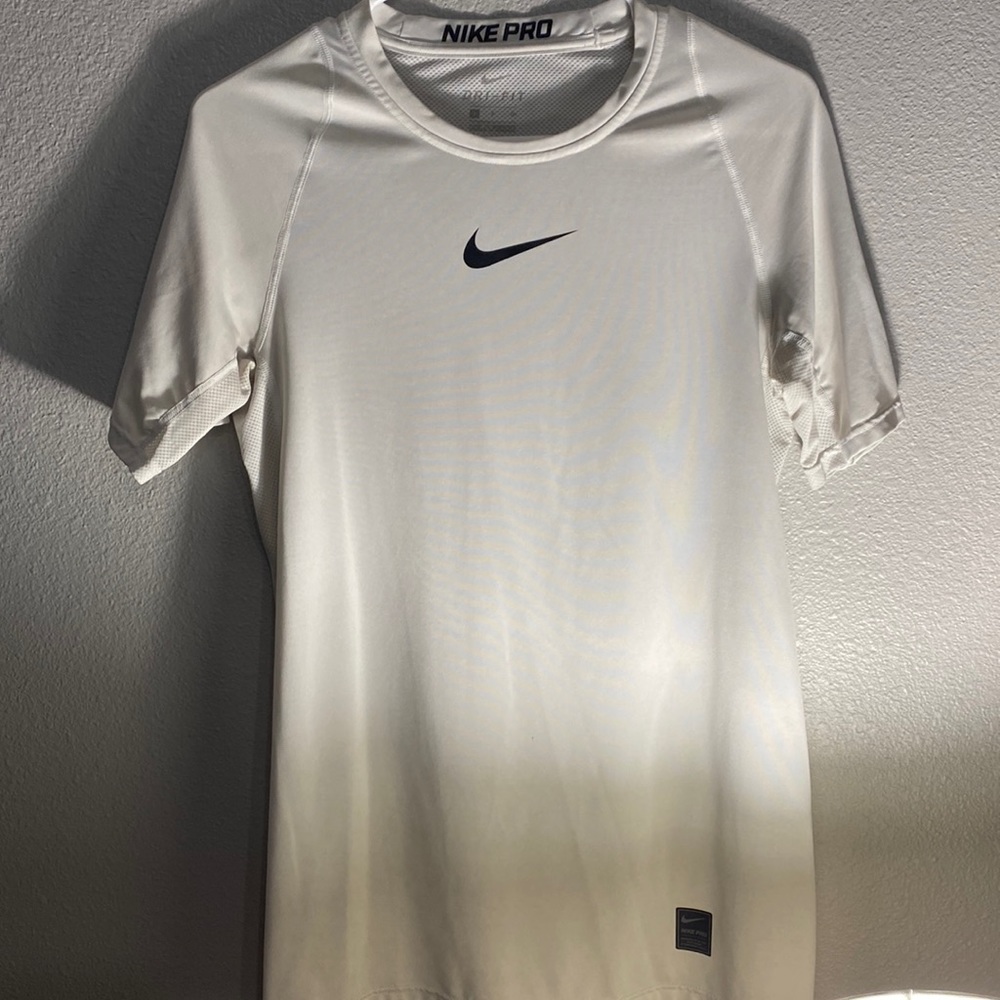 Nike pro